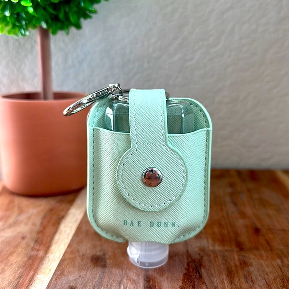 ❗️2/$22❗️ RAE DUNN STAY SAFE HAND SANITIZER HOLDER & BOTTLE HOLIDAY SOCK GIFT - Picture 2 of 5